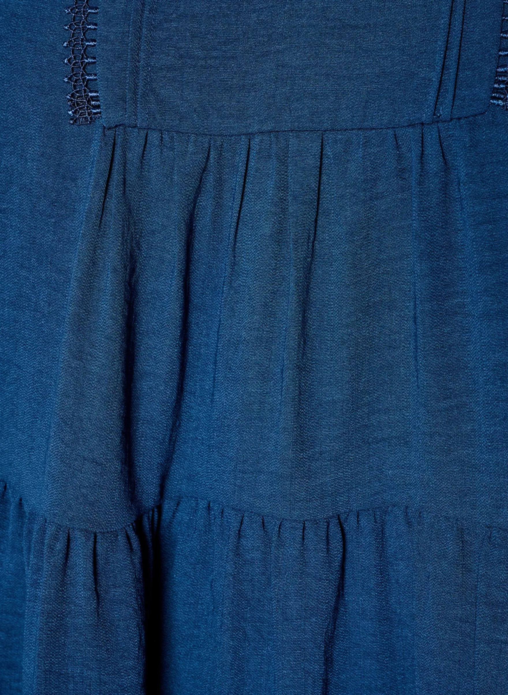A-Linien-Kleid mit Empire-Linie