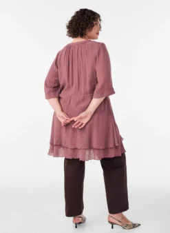 A-Linien-Kleid mit gestuften Rüschen