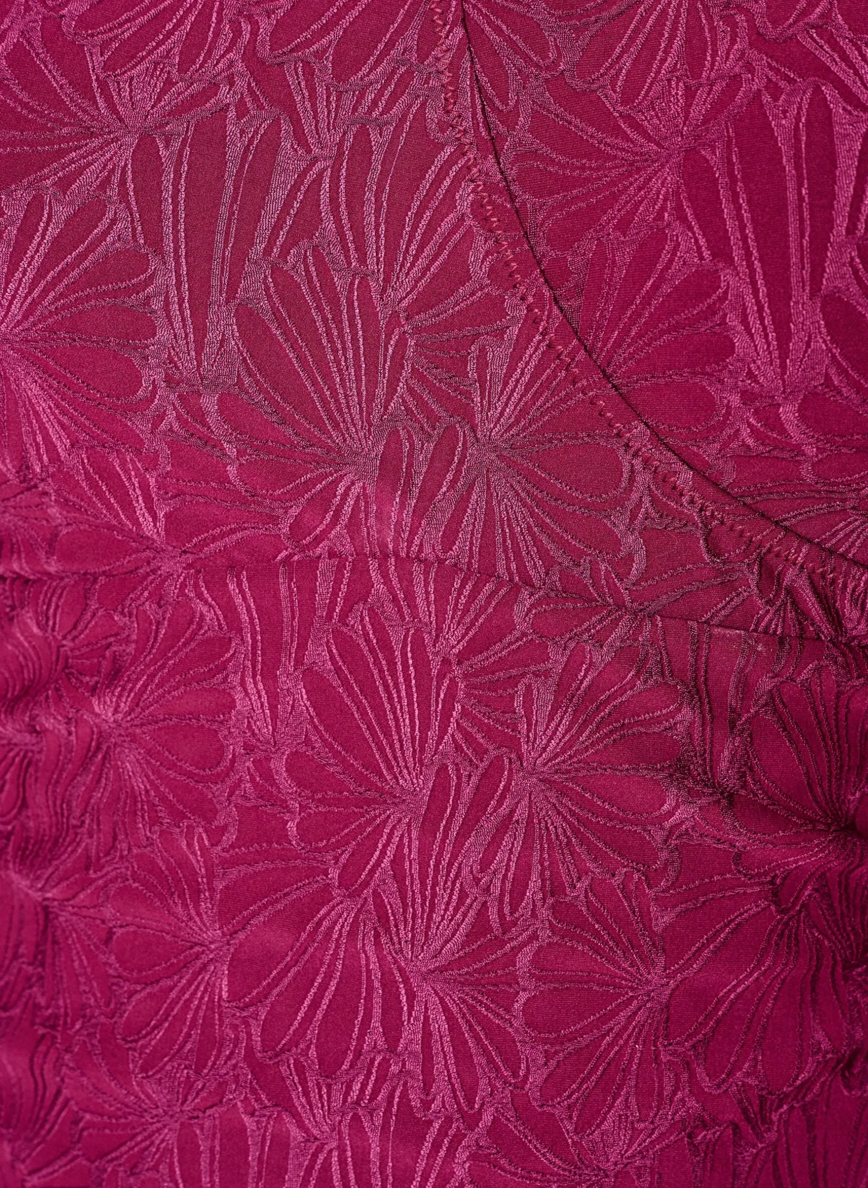 Badeanzug mit Wickeldetail und geblümter Ton-in-Ton-Textur