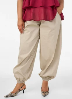 Ballonhose mit Taschen und elastischem Bund