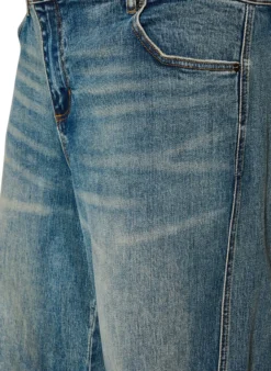 Barrel Fit Jeans mit Used-Waschung