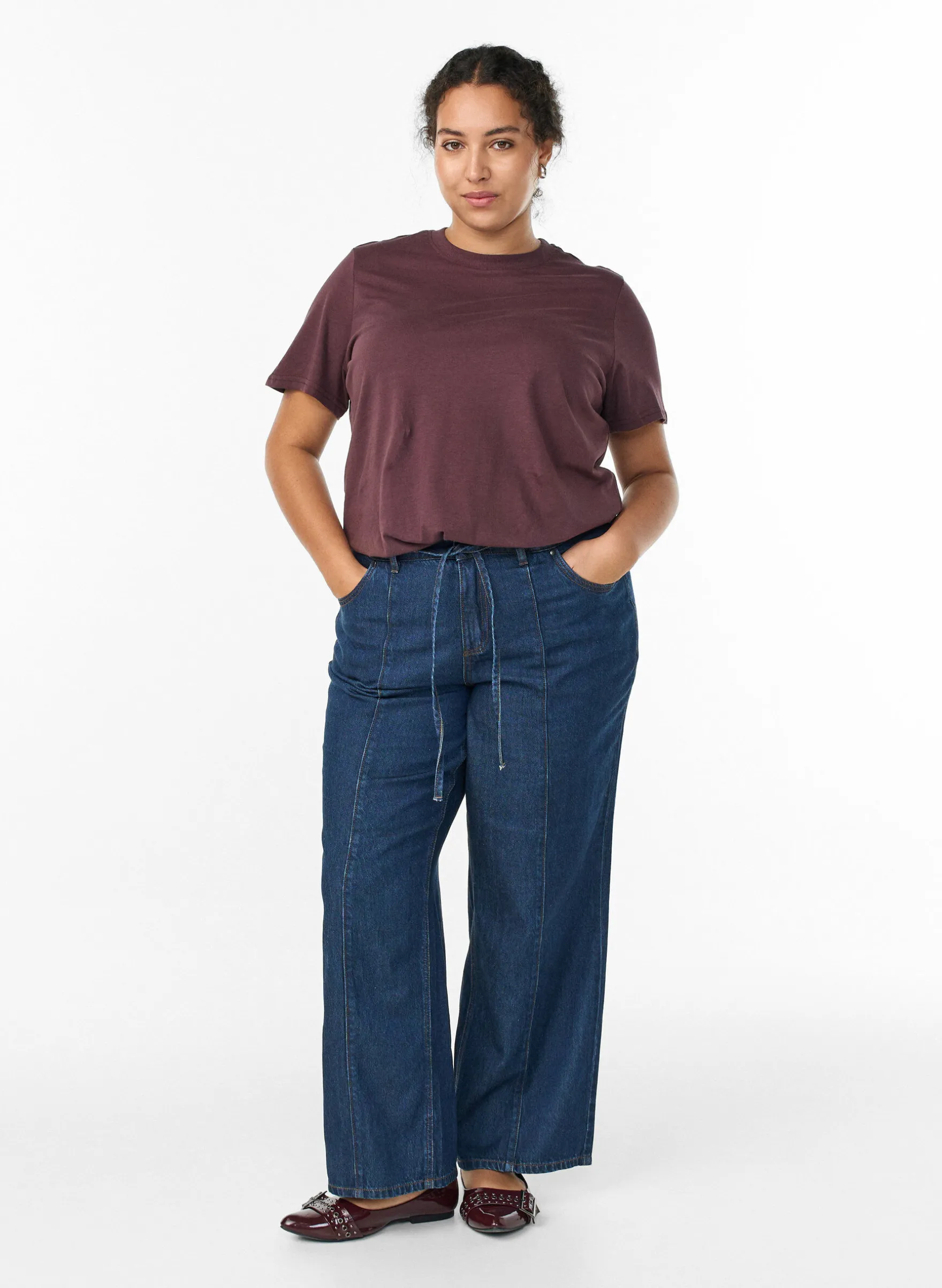 Basic-T-Shirt aus Baumwolle mit Rundhalsausschnitt