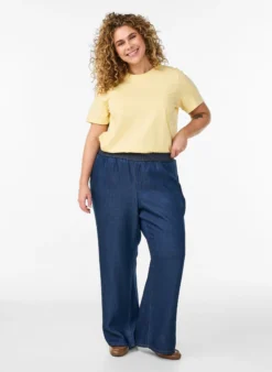 Basic-T-Shirt aus Baumwolle mit Rundhalsausschnitt
