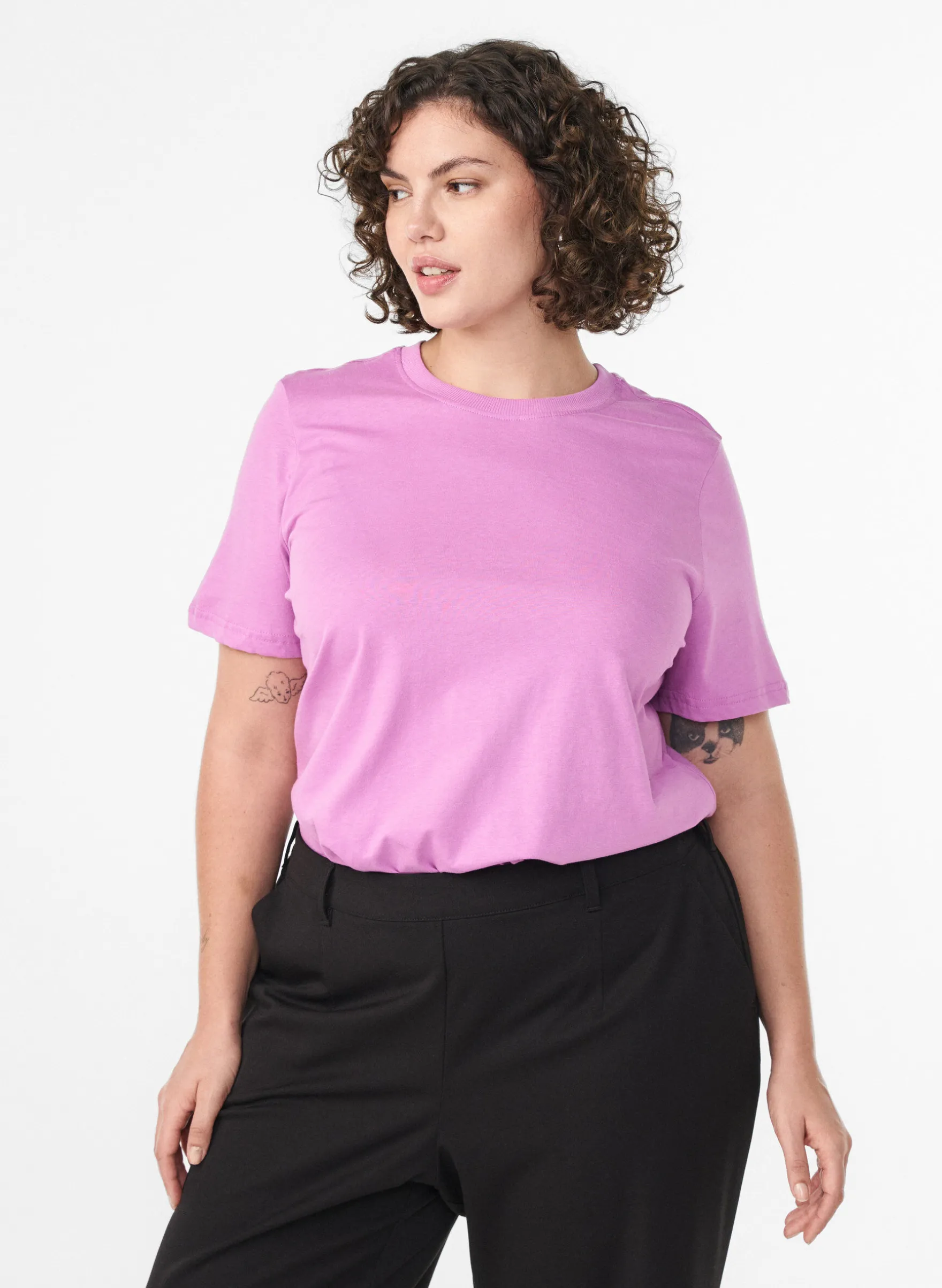 Basic-T-Shirt aus Baumwolle mit Rundhalsausschnitt