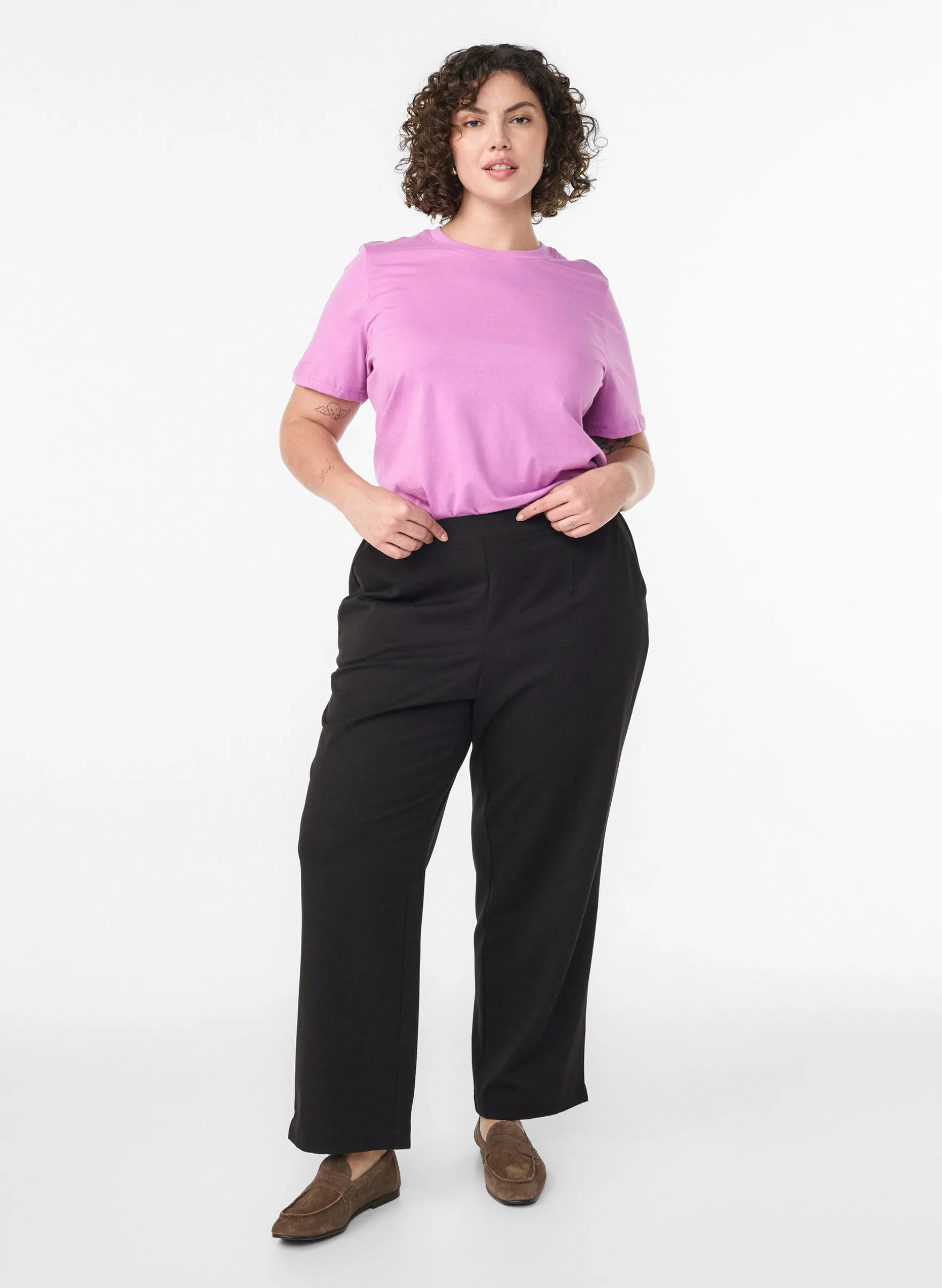 Basic-T-Shirt aus Baumwolle mit Rundhalsausschnitt