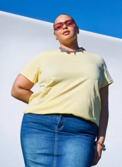 Basic-T-Shirt aus Baumwolle mit Rundhalsausschnitt