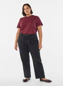 Basic-T-Shirt aus Baumwolle mit Rundhalsausschnitt.