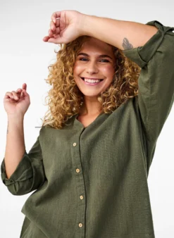 Baumwollbluse mit V-Ausschnitt