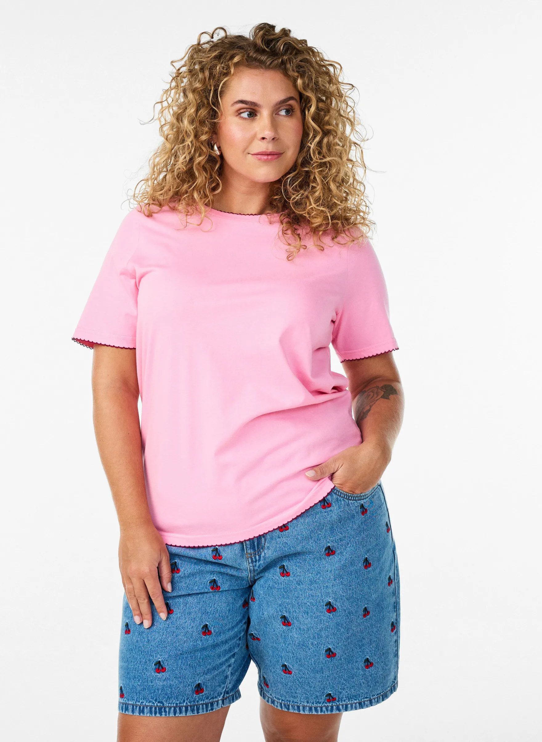 Bestickte Denimshorts