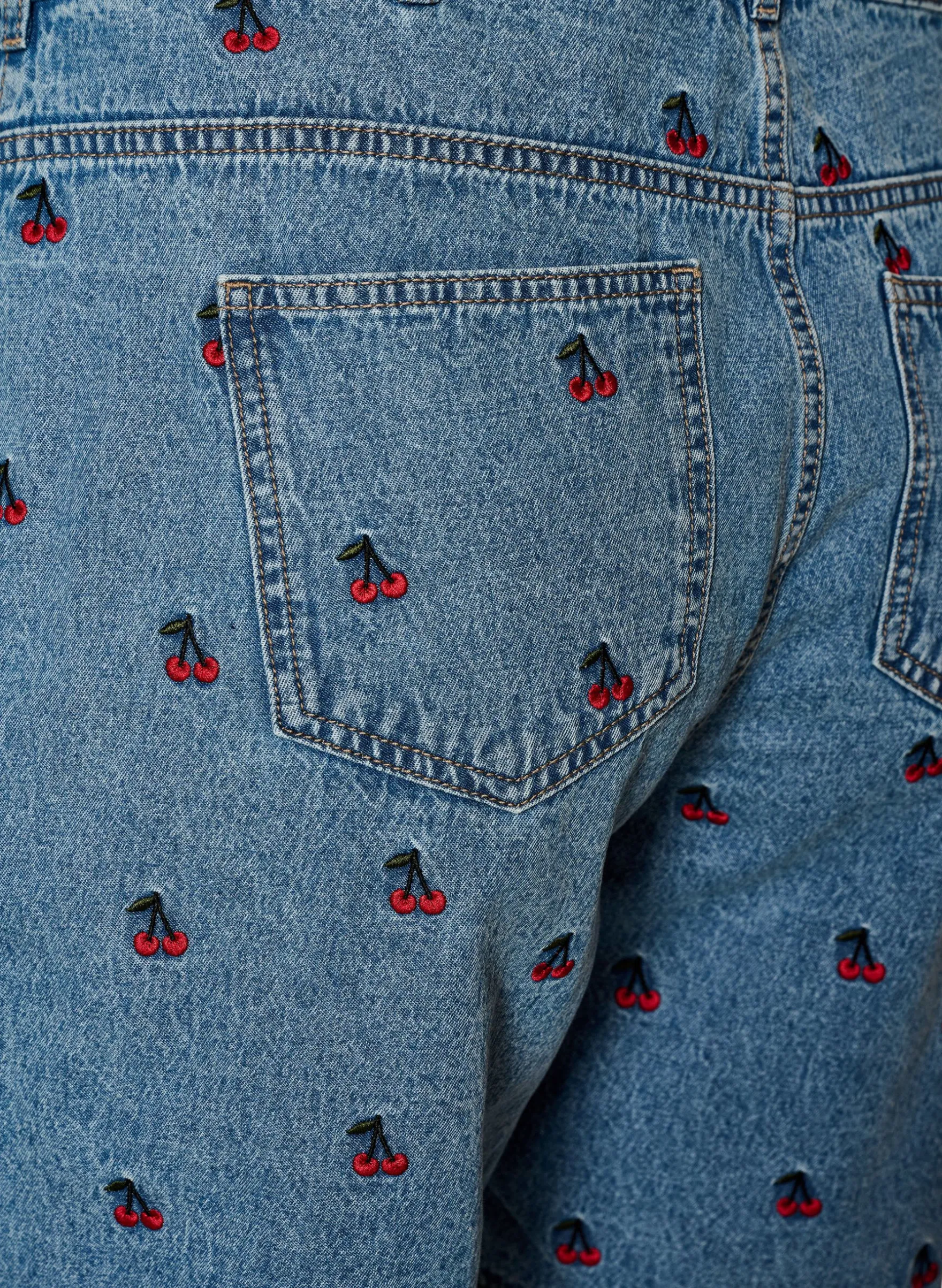 Bestickte Denimshorts