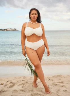 Bikinihose mit Strukturmuster und normaler Taillenhöhe