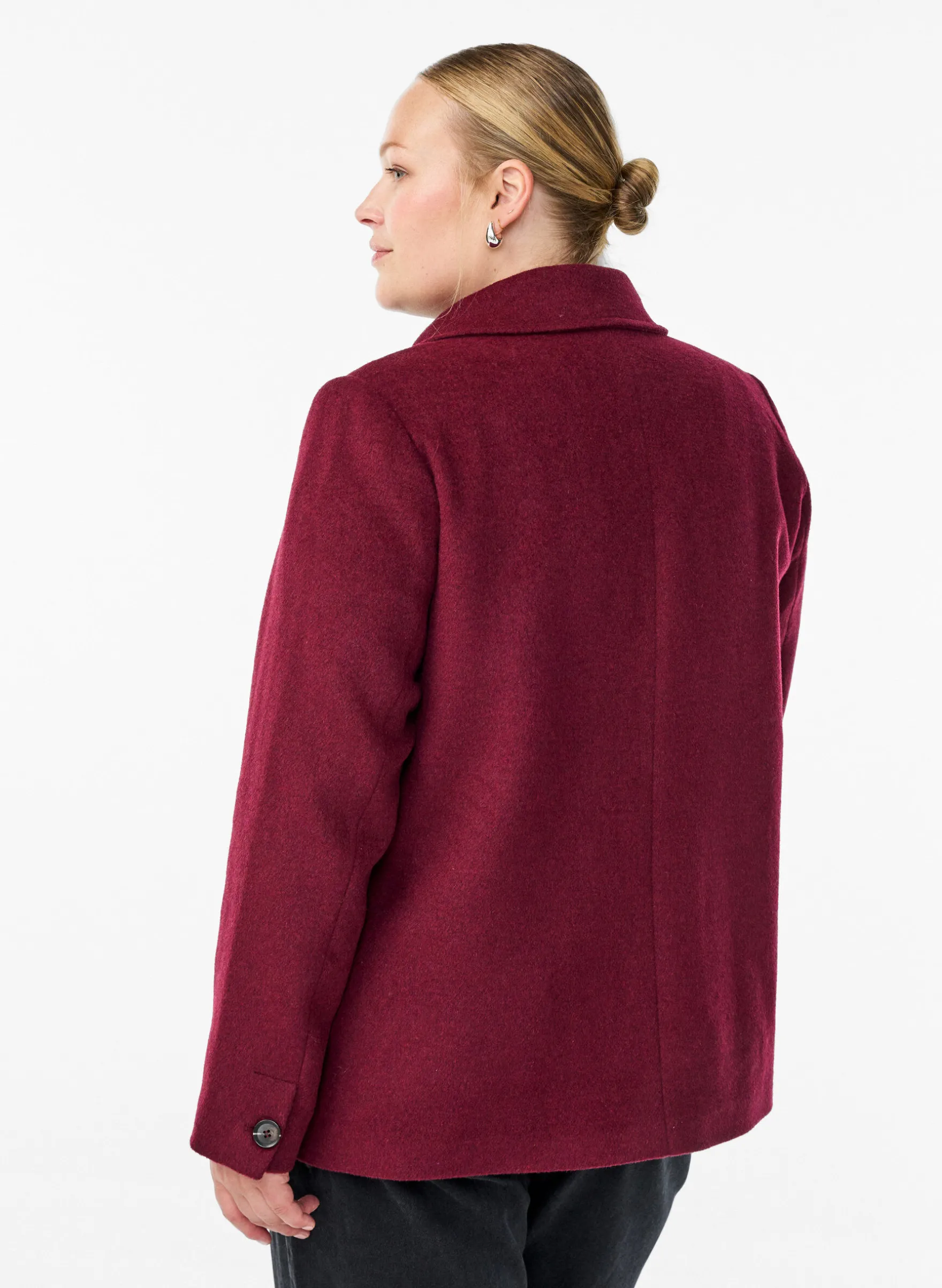 Blazer mit zweireihiger Knopfleiste und klassischen Revers