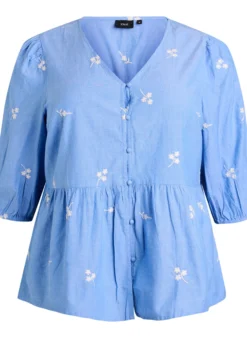 Bluse aus Baumwolle mit gestickten Blumen und Knopfverschluss