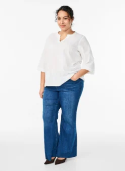 Bluse aus Baumwolle mit gestickten Details und 3/4-Ärmeln