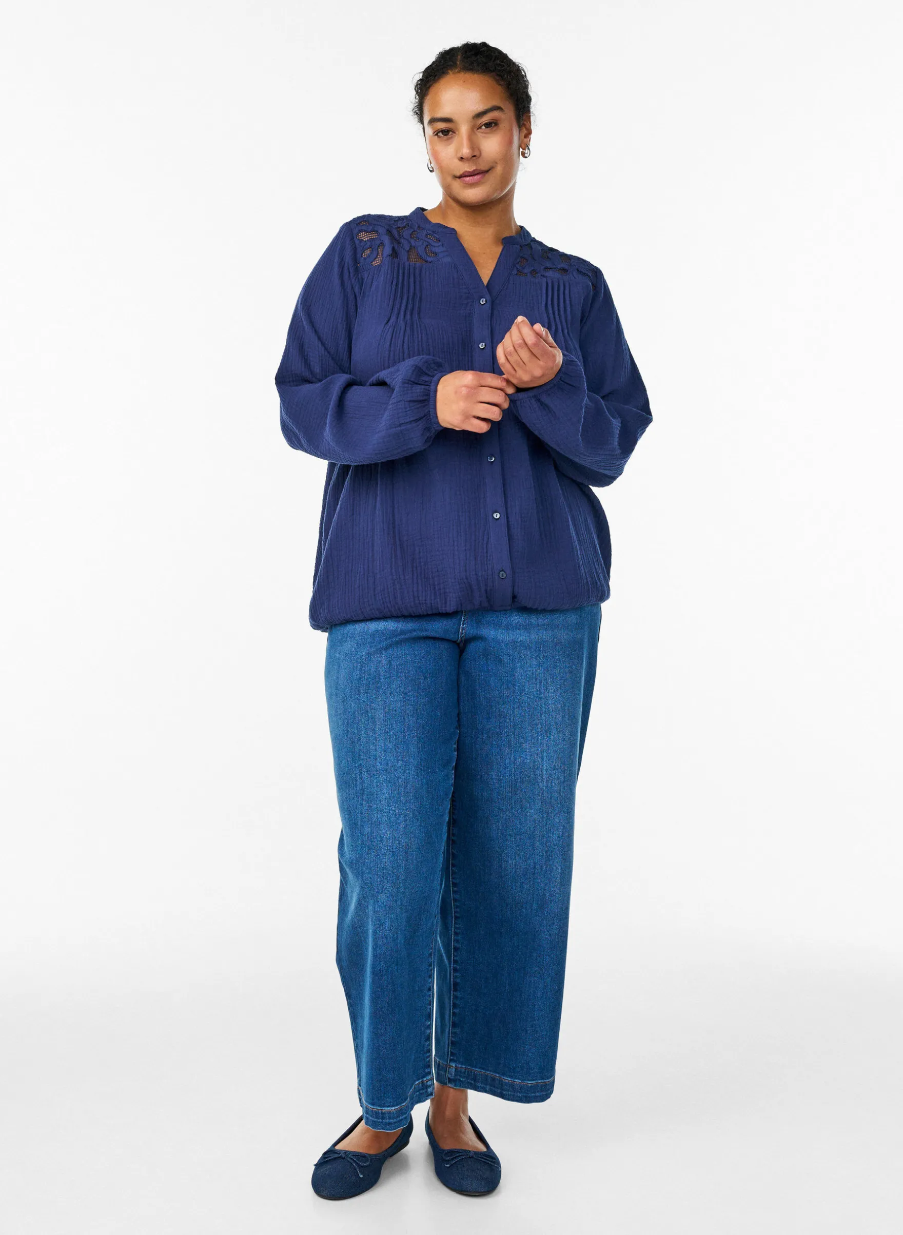 Bluse aus Baumwoll-Musselin mit bestickten Details