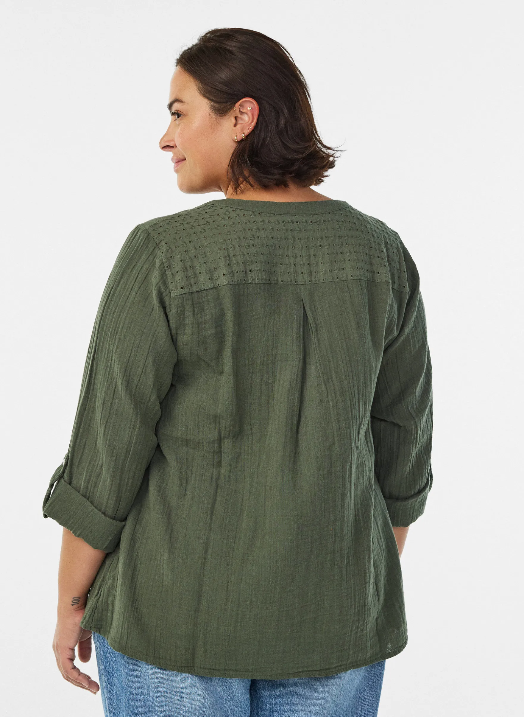 Bluse aus Baumwollmusselin mit Lochstickerei