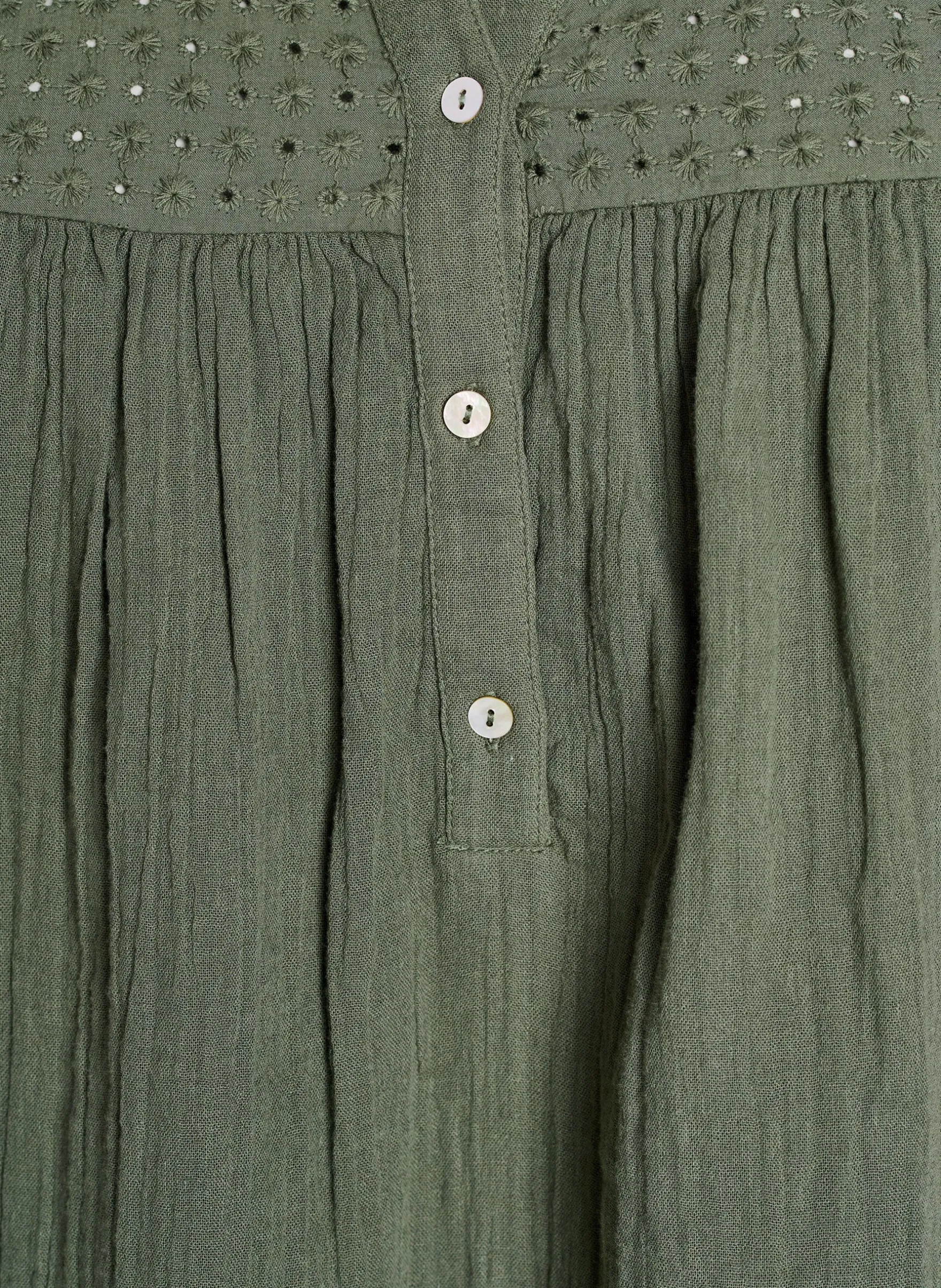 Bluse aus Baumwollmusselin mit Lochstickerei
