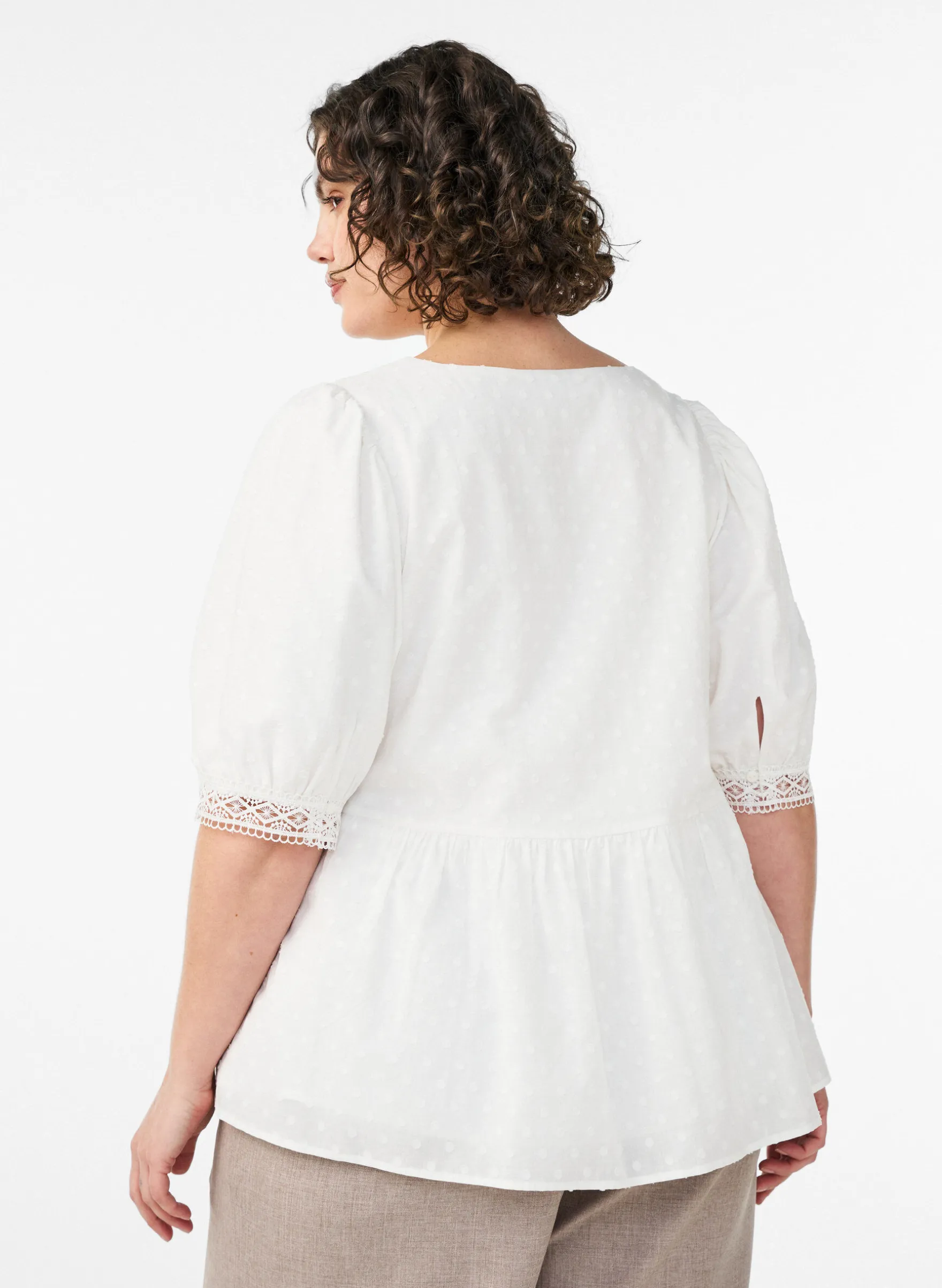 Bluse aus strukturierter Baumwolle mit Häkeldetails