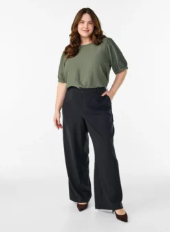 Bluse aus Viskose mit halben Ärmeln