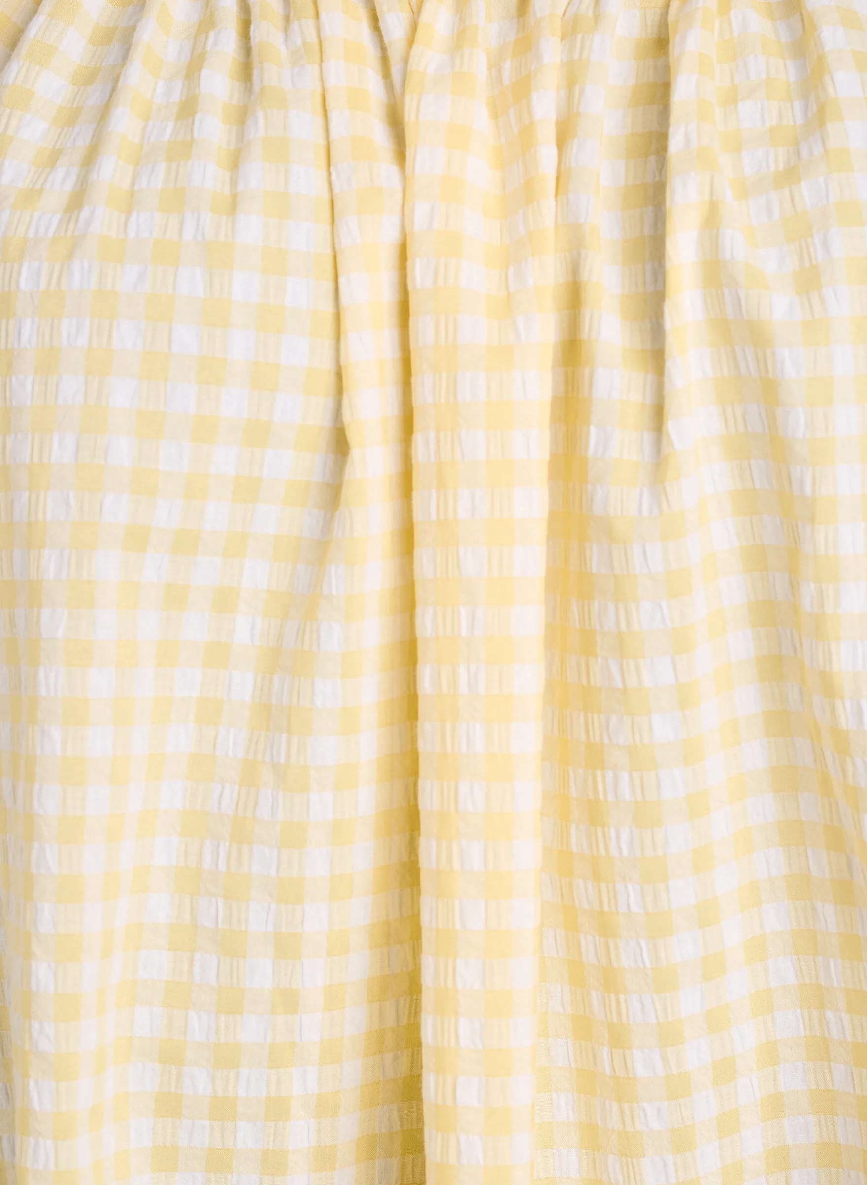 Bluse mit kleinem Karo, elastischem Ausschnitt und halblangen Ärmeln