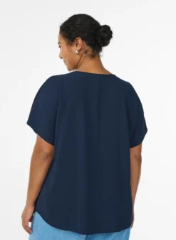 Bluse mit kurzen Ärmeln und Rundhalsausschnitt