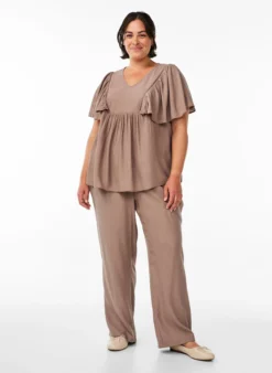 Bluse mit kurzen Rüschenärmeln