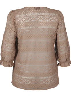 Bluse mit Lochmuster und 3/4-Ärmeln