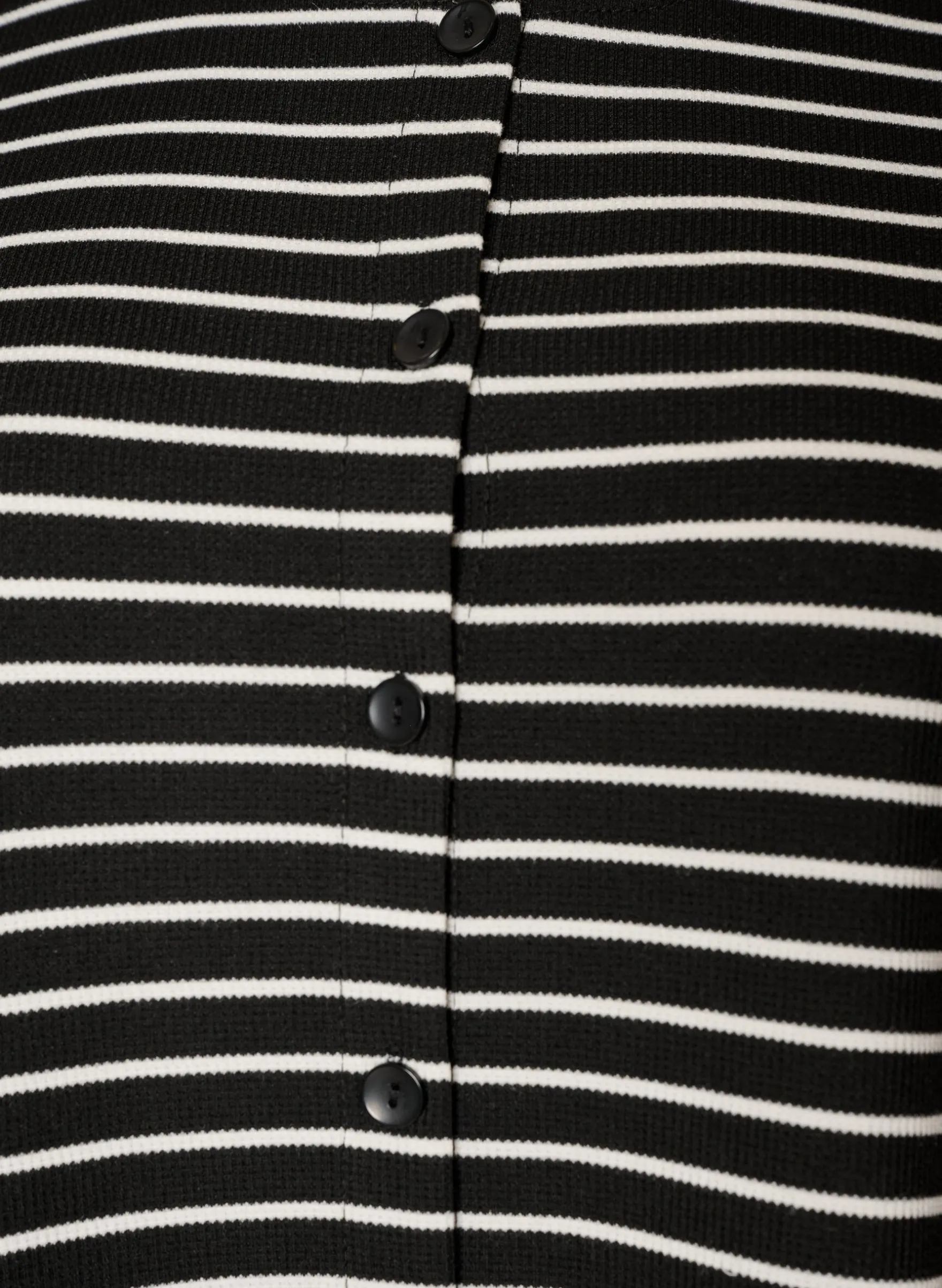 Bluse mit Rippstruktur und Knopfleiste