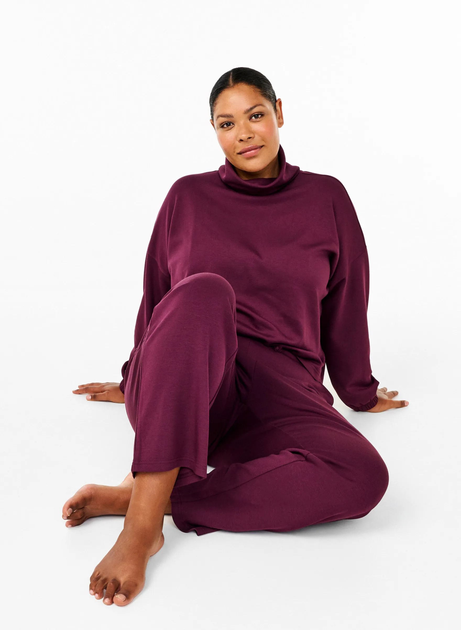 Bluse mit Rollkragen aus Modal-Mix