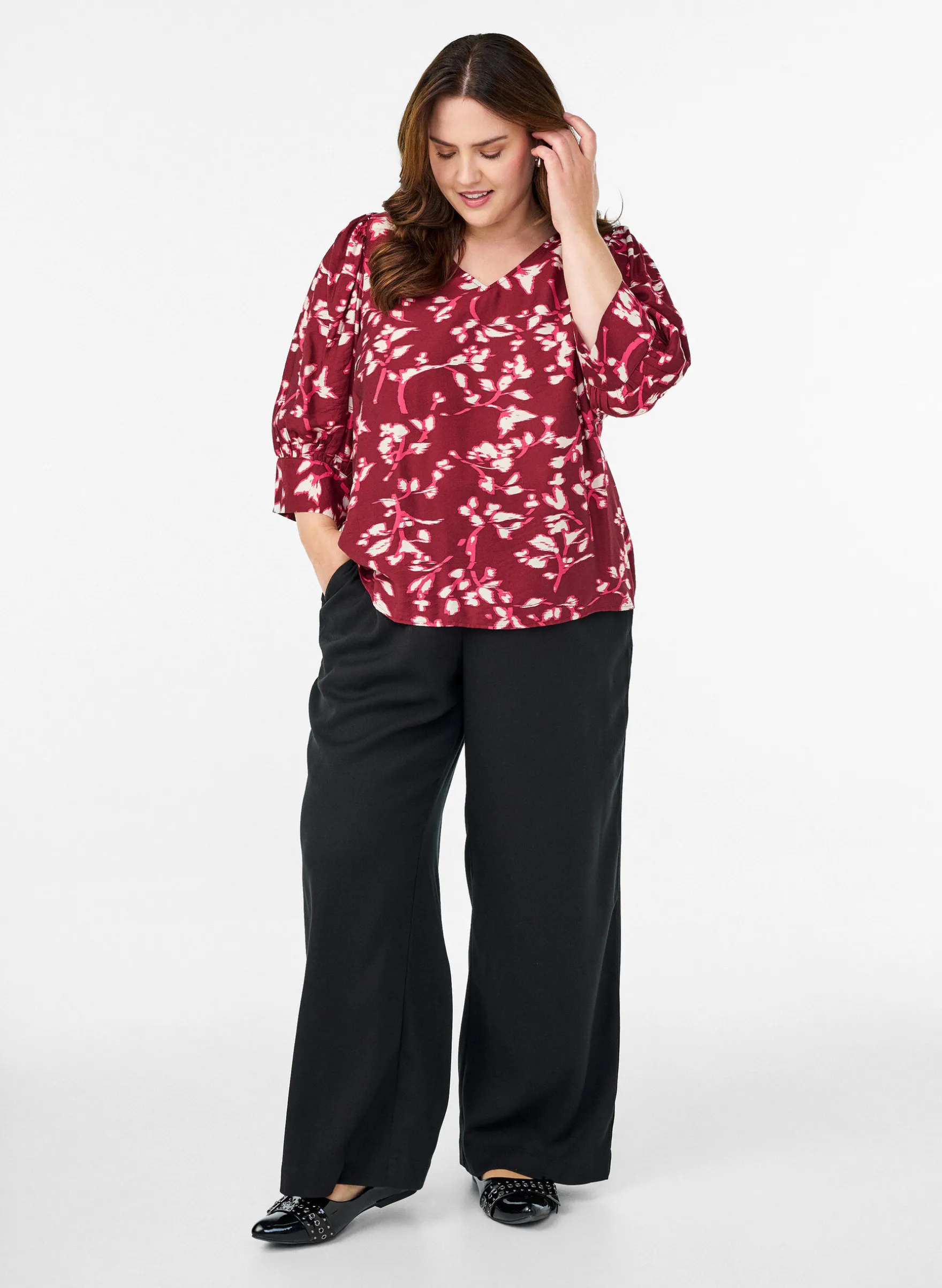 Bluse mit V-Ausschnitt und 3/4-Ärmeln