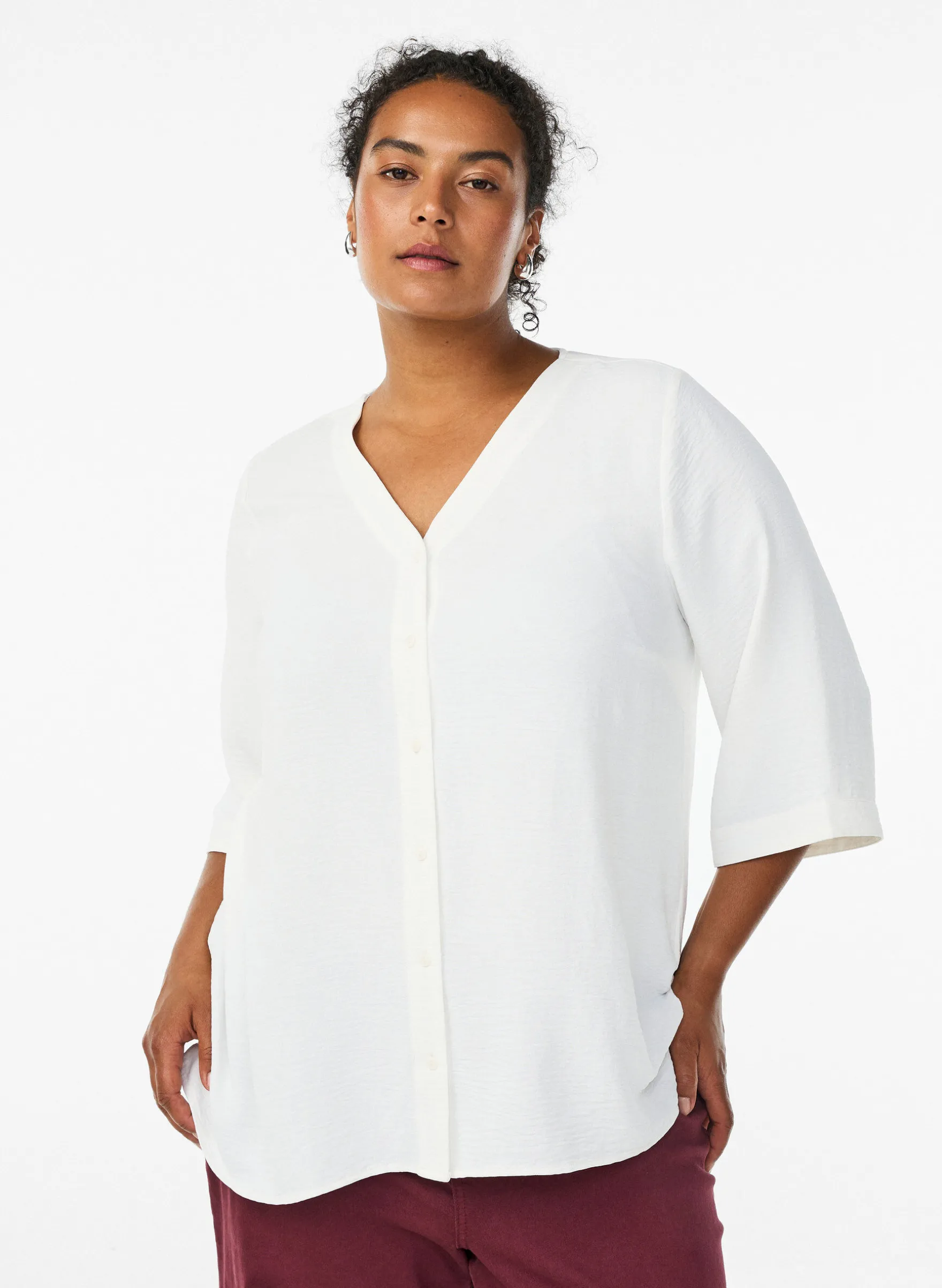 Bluse mit V-Ausschnitt und 3/4-Ärmeln