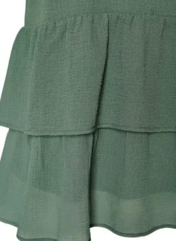 Bluse mit V-Ausschnitt und Rüschen