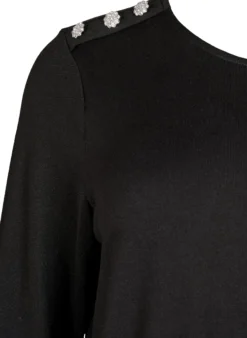 Bluse mit Zierknöpfen