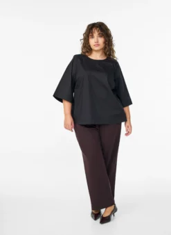 Bluse mit Ziernähten und 3/4-Ärmeln