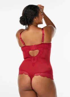 Body aus Mesh mit Spitze und Bügel