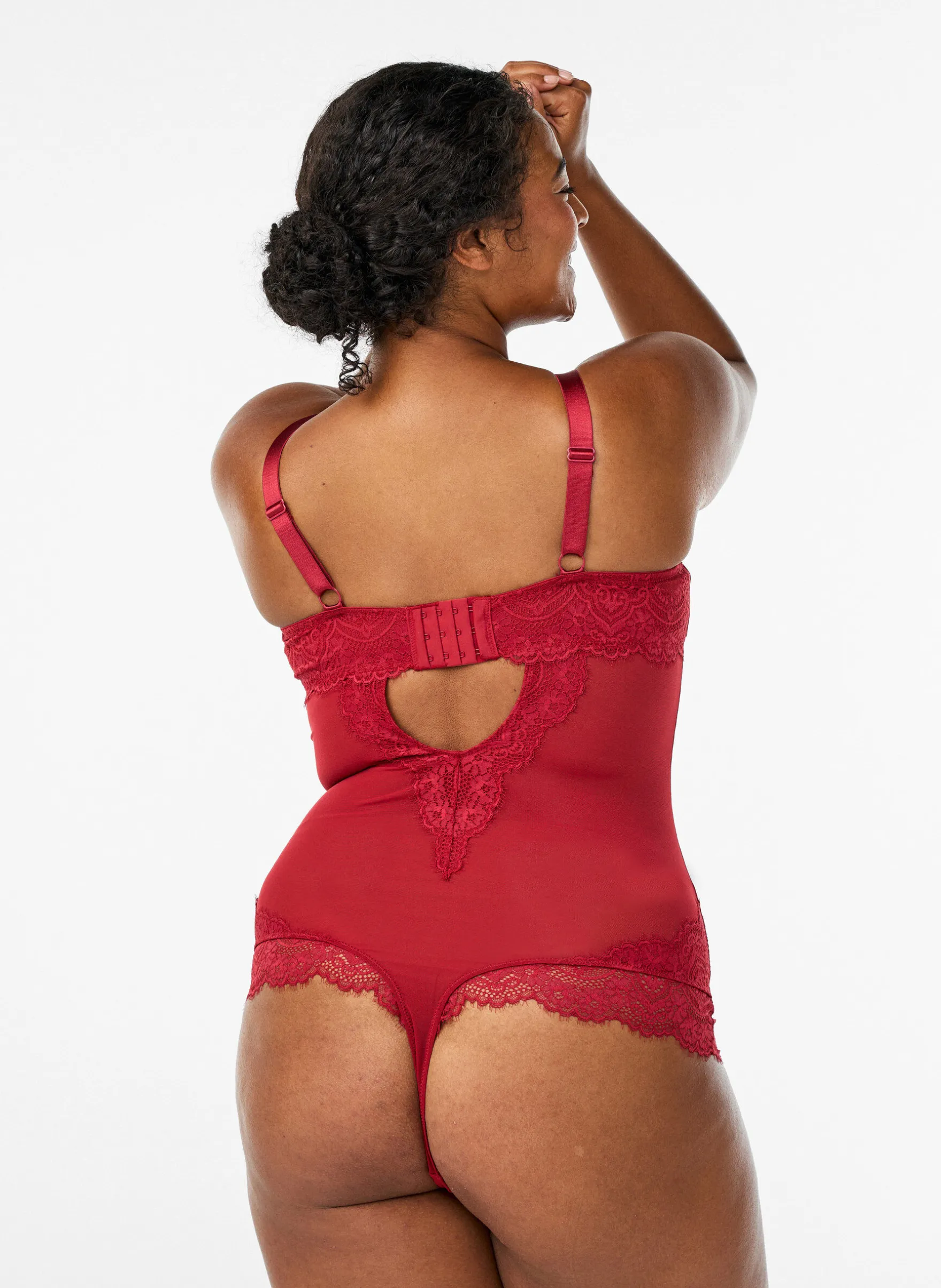 Body aus Mesh mit Spitze und Bügel