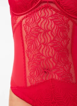 Body mit Spitzen- und Satindetails