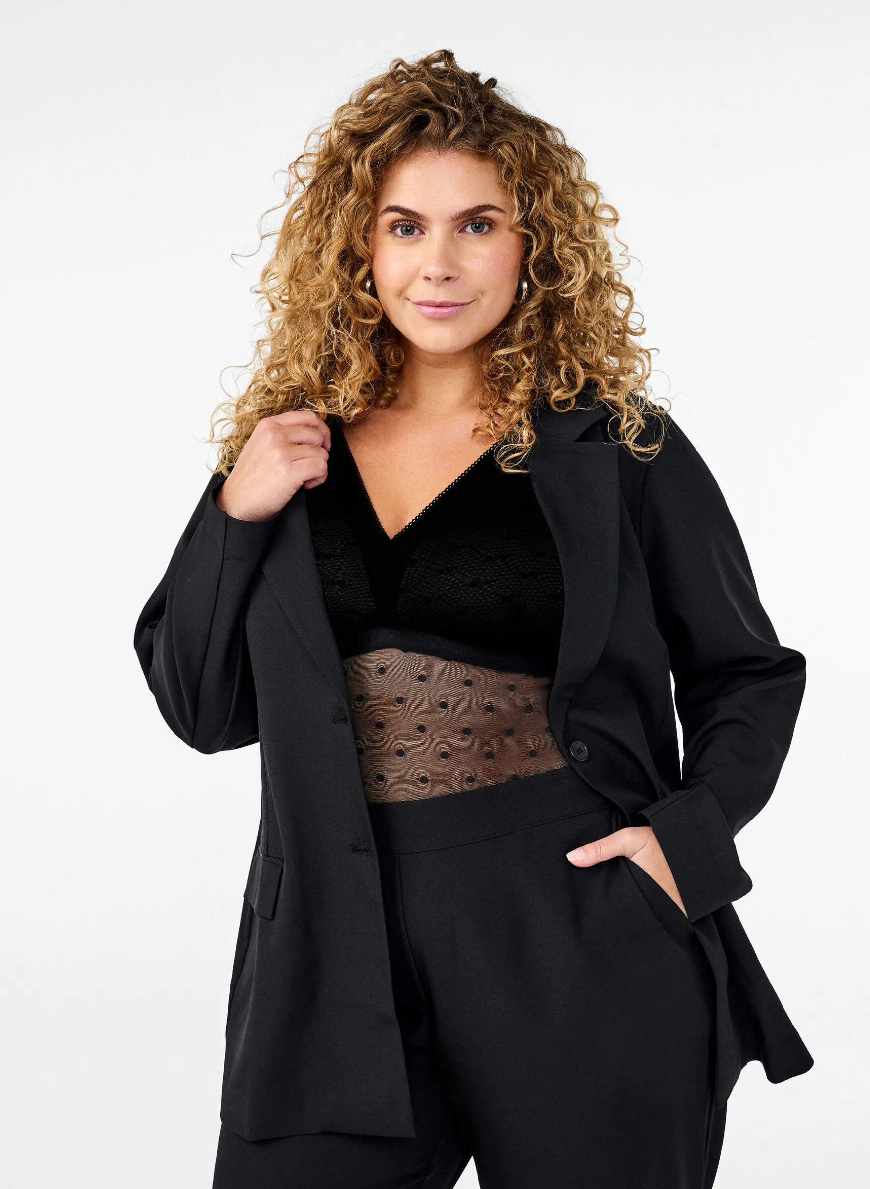 Bodystocking mit gepunktetem Netz und abnehmbaren Pads