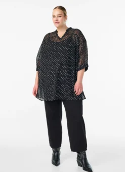 Chiffontunika mit Samtpunkte-Muster