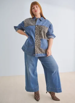 Cropped Jeans mit breitem Bein