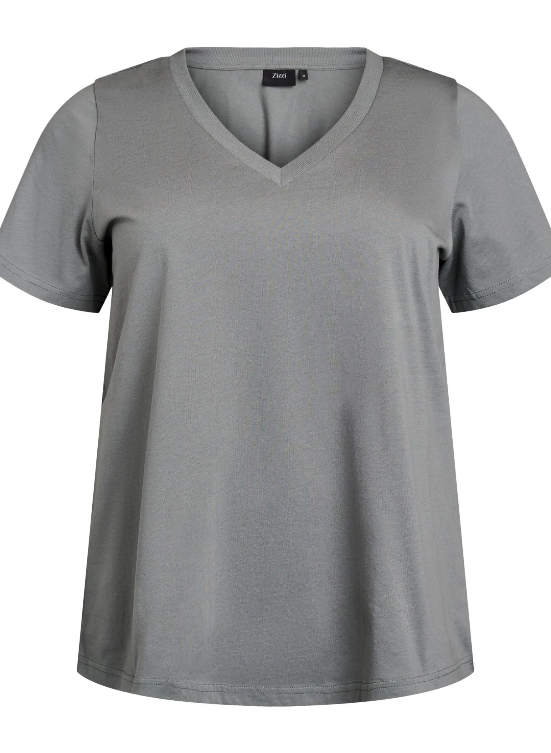 Einfaches T-Shirt aus Baumwolle mit V-Ausschnitt.
