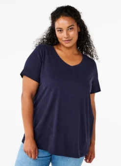 Einfarbiges basic T-Shirt aus Baumwolle