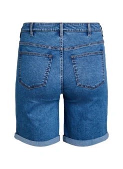 Eng anliegende Jeansshorts mit hoher Taille
