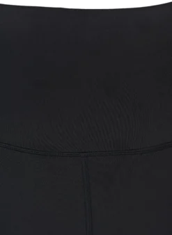 Eng anliegende Trainingsshorts