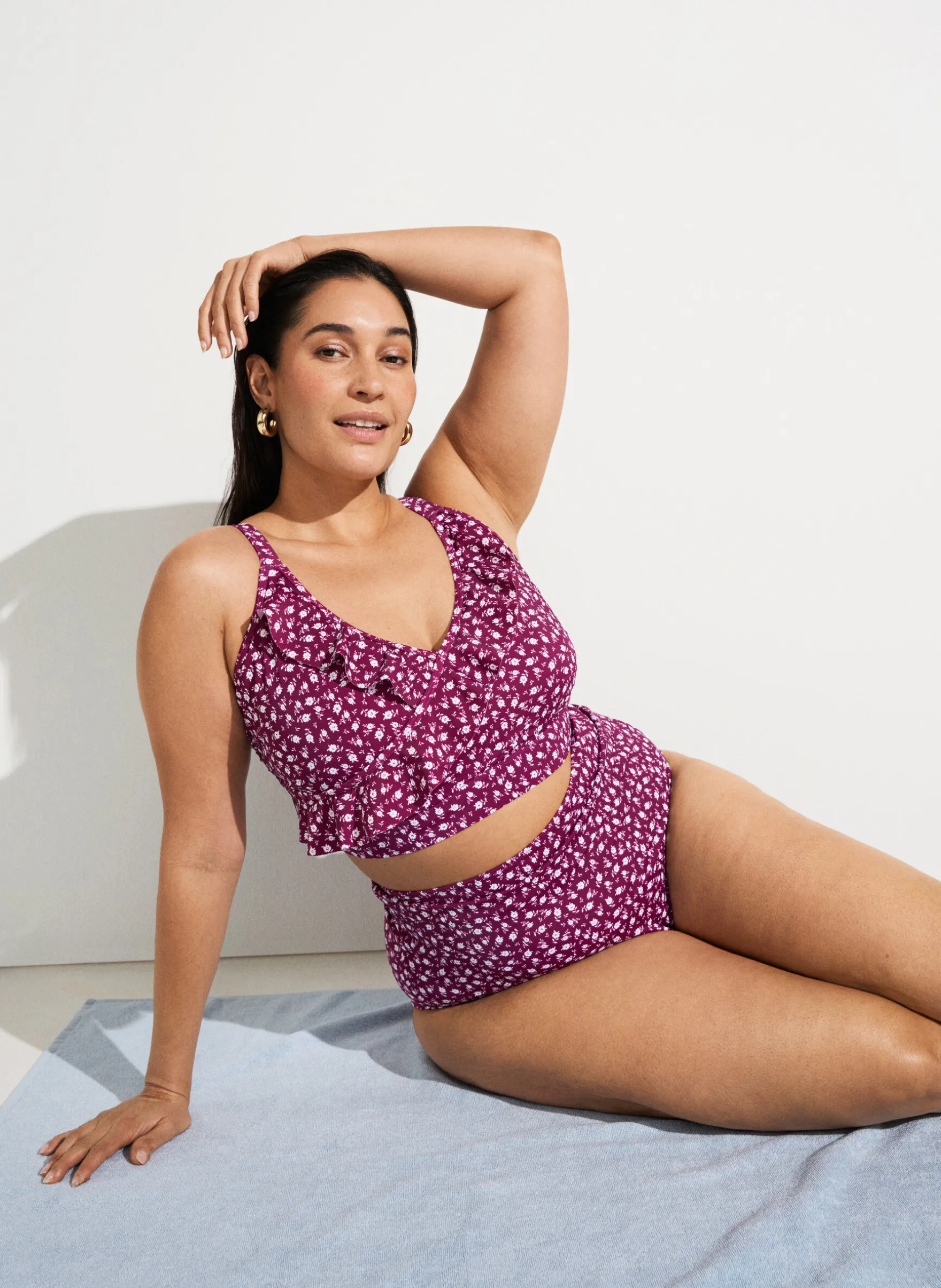 Extra hoch taillierte Bikini-Hose mit Blumenprint