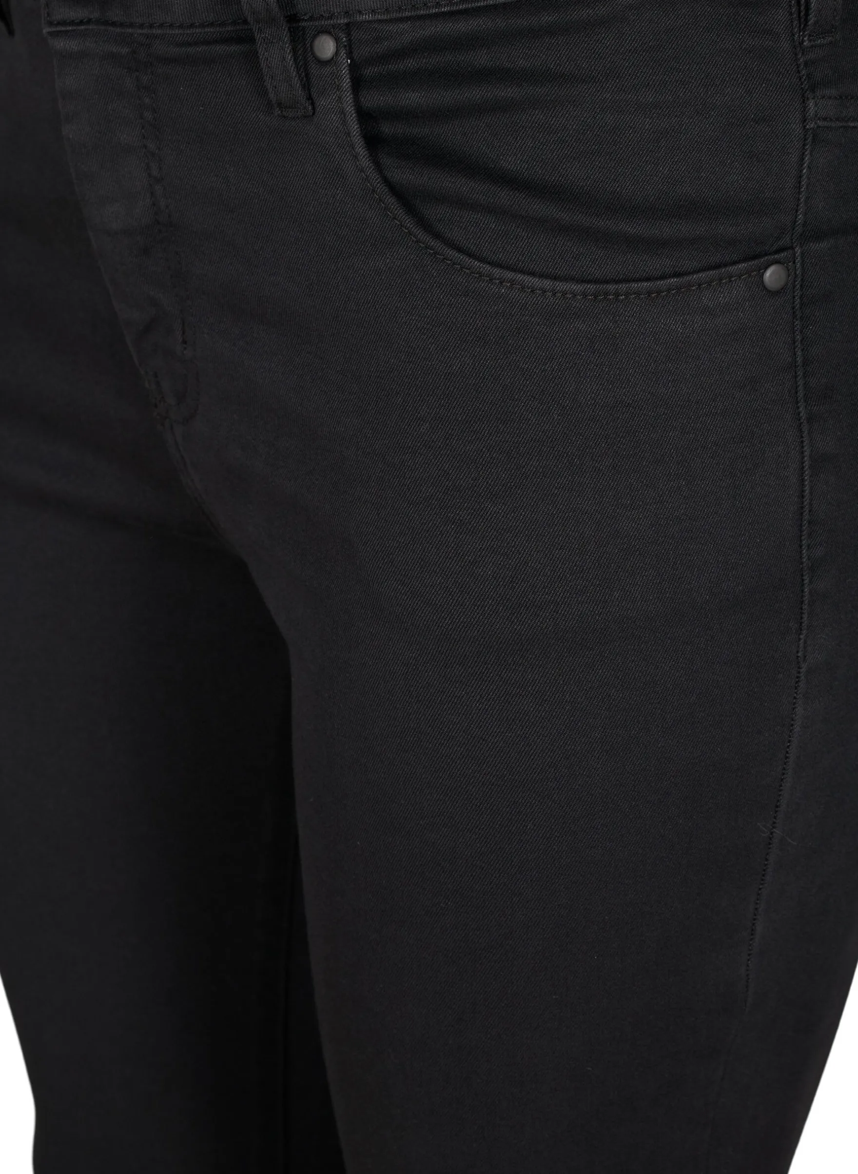Extra schmale Amy Jeans mit hoher Taille