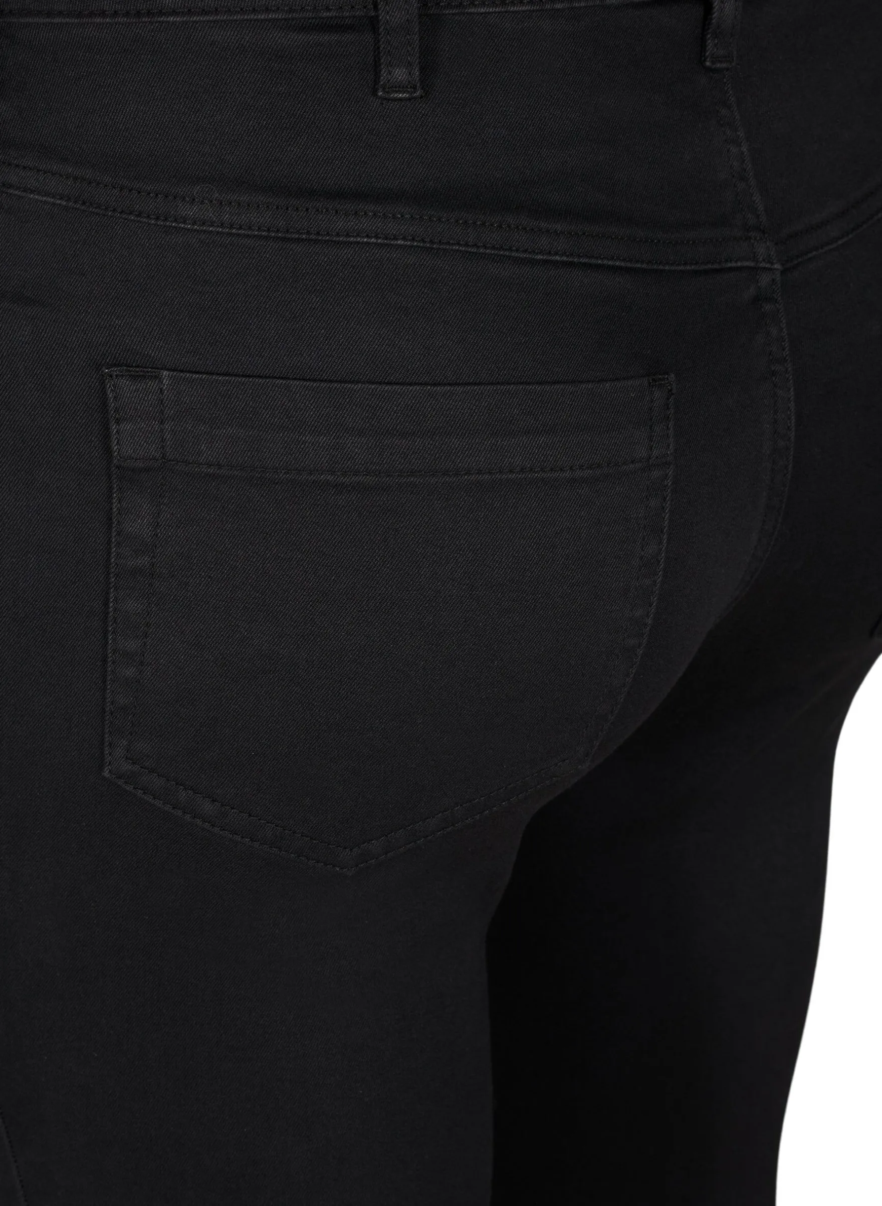 Extra schmale Amy Jeans mit hoher Taille