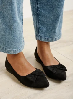 Extra Weite - Ballerina aus Kunstleder mit Schleife