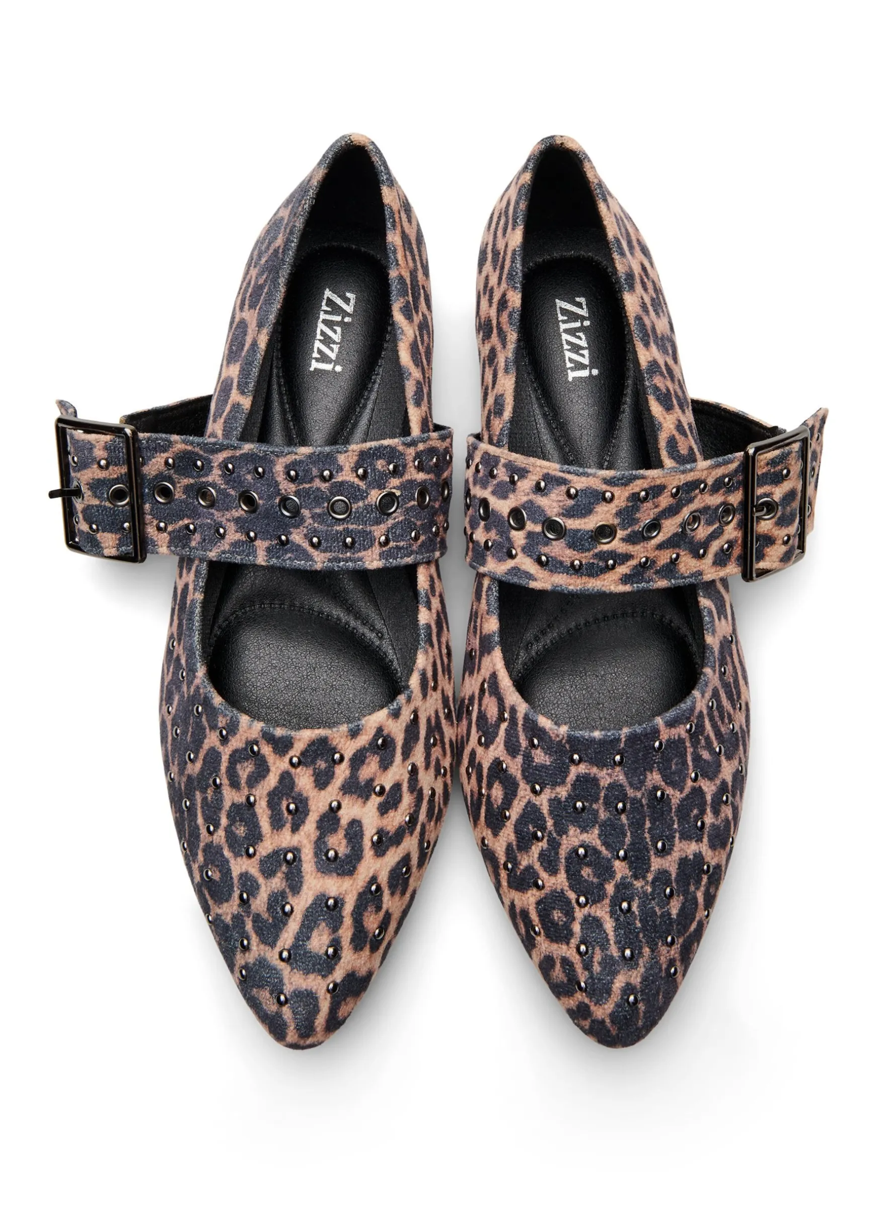 Extra Weite - Ballerina mit Leo-Print, Schnalle und Nieten