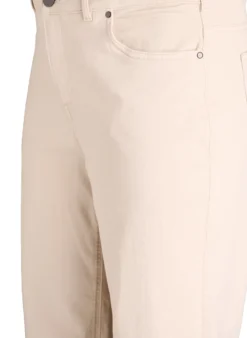 Farbige Myra Jeans mit weiter Passform und hoher Taille